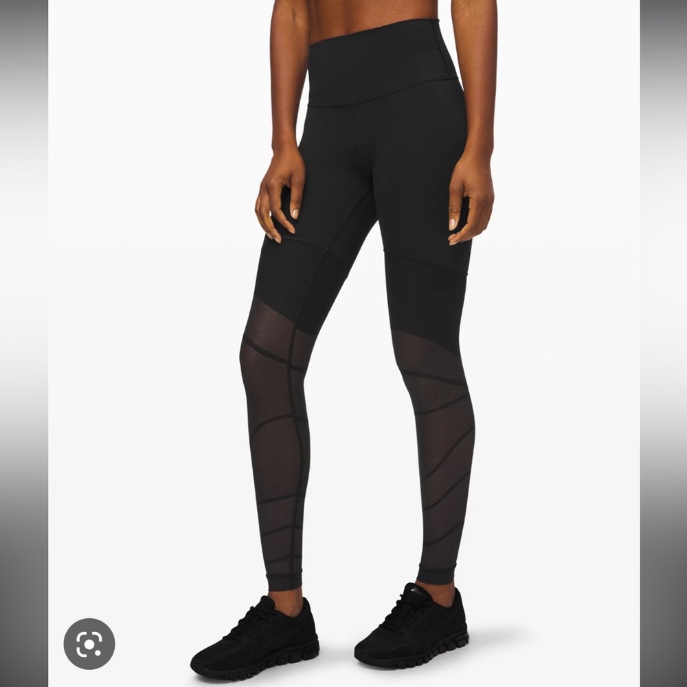 Lululemon Sheer Will high rise legging with mesh design size 6